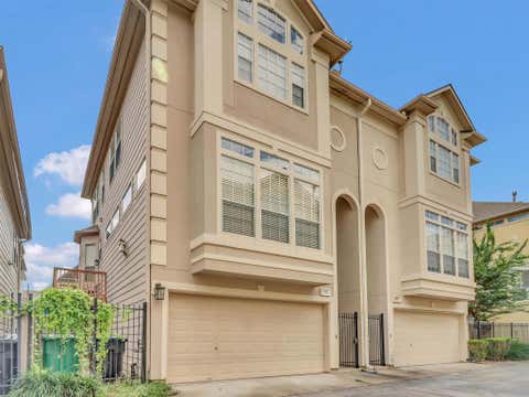Photo of 5320 E Blossom Street, Houston, TX 77007 (MLS # 90462984)