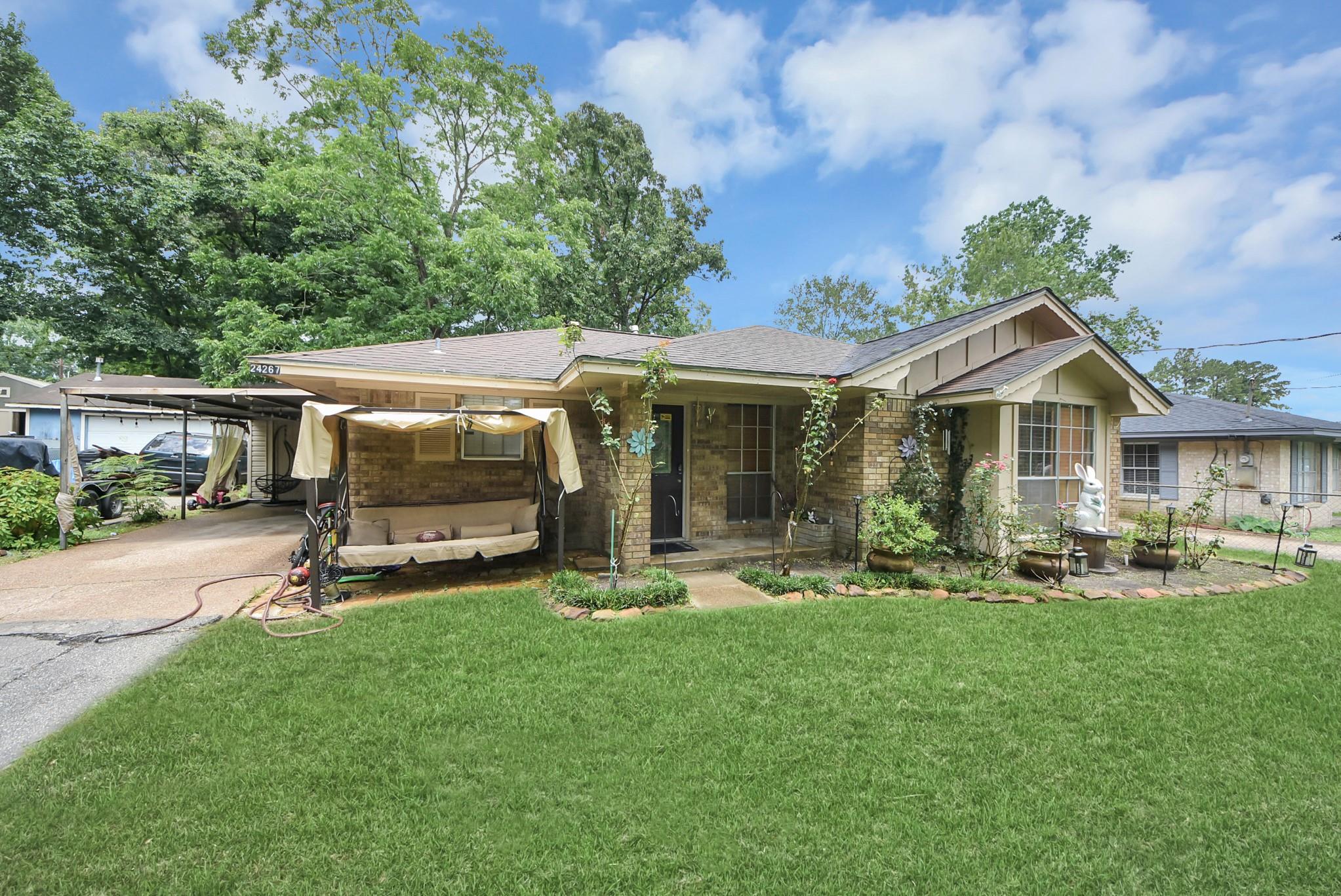 24267 W Oak Drive