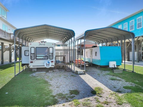 Photo of 865 Sea Spray Drive, Crystal Beach, TX 77650 (MLS # 62064312)