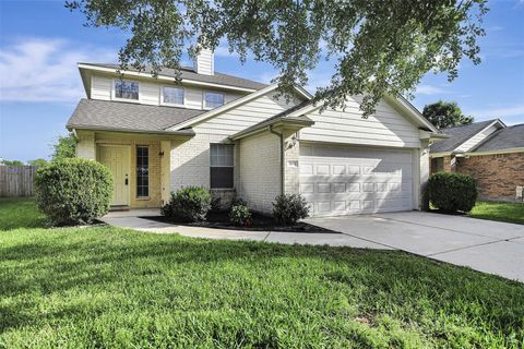 Photo of 2618 Shearwater Bend Drive, Humble, TX 77396 (MLS # 39833723)