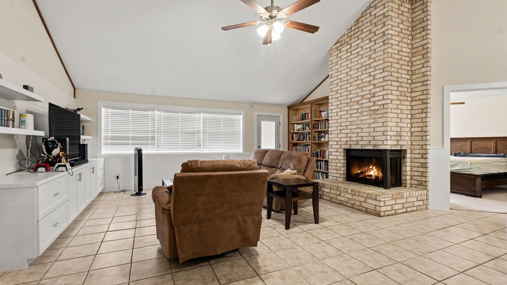 1506 Holbech Lane