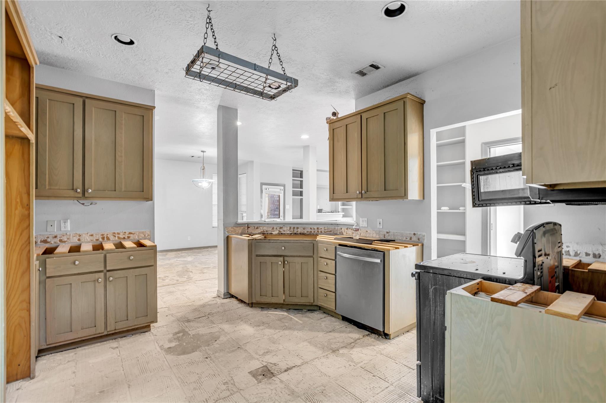 13629 Wintercrest Drive