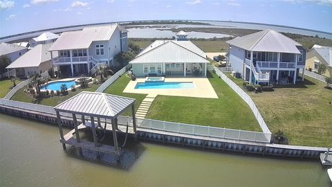 5313 Allen Cay Drive Texas City TX 77590