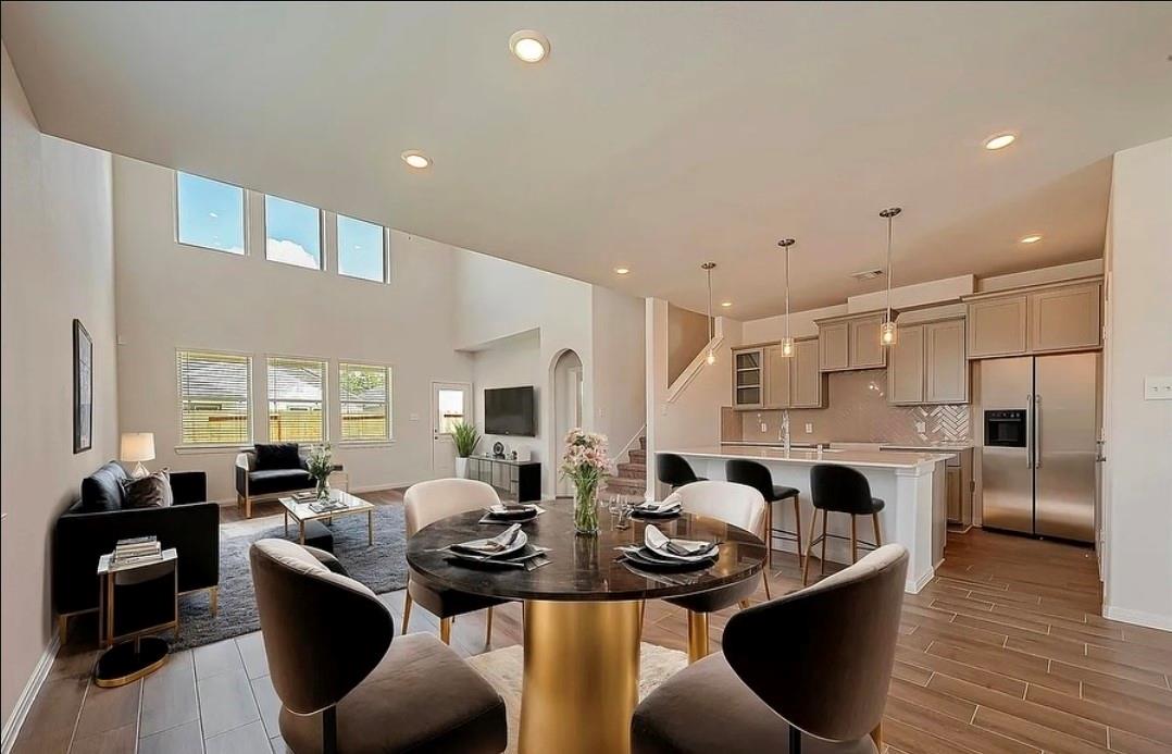 431 Dorion Lagoon Drive