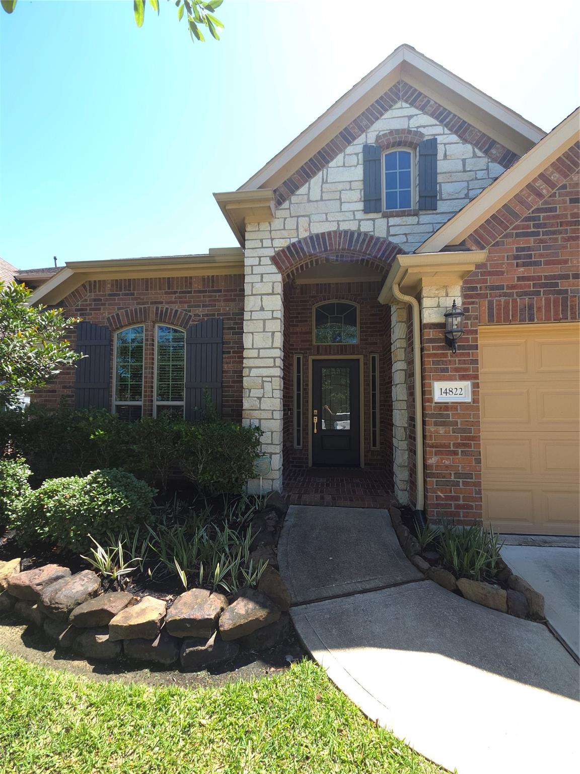 14822 Twin Waters Court