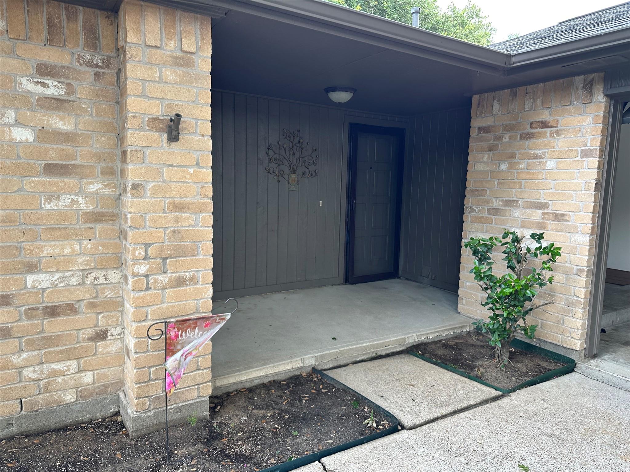 3706 Luton Park Drive