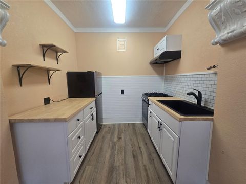 Photo of 725 Broadway Avenue #7, Galveston, TX 77550 (MLS # 50644173)