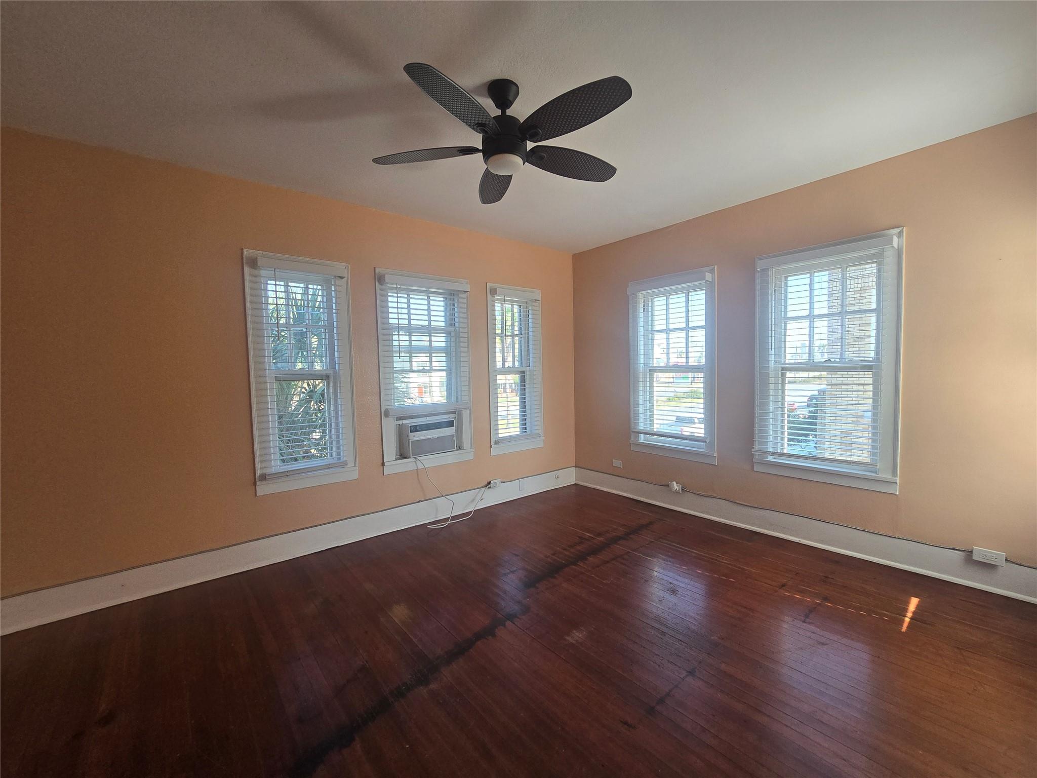 725 Broadway Avenue 7