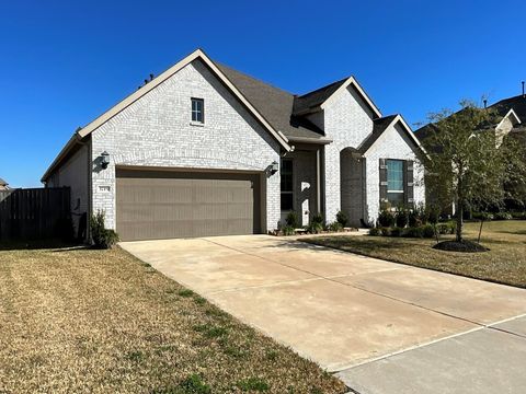 Photo of 3719 Aspen Springs Drive, Rosenberg, TX 77469 (MLS # 92463413)