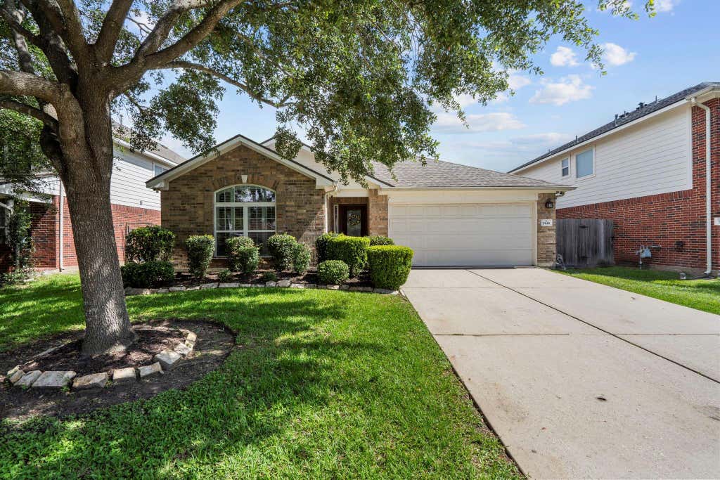 Photo of 2618 Los Alamos Circle, Deer Park, TX 77536 (MLS # 95738004)