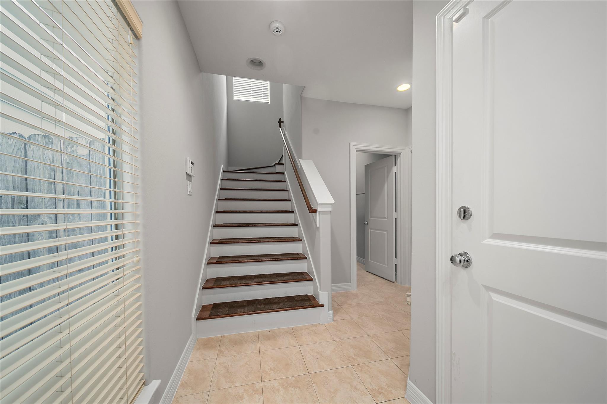 3848 Center Street