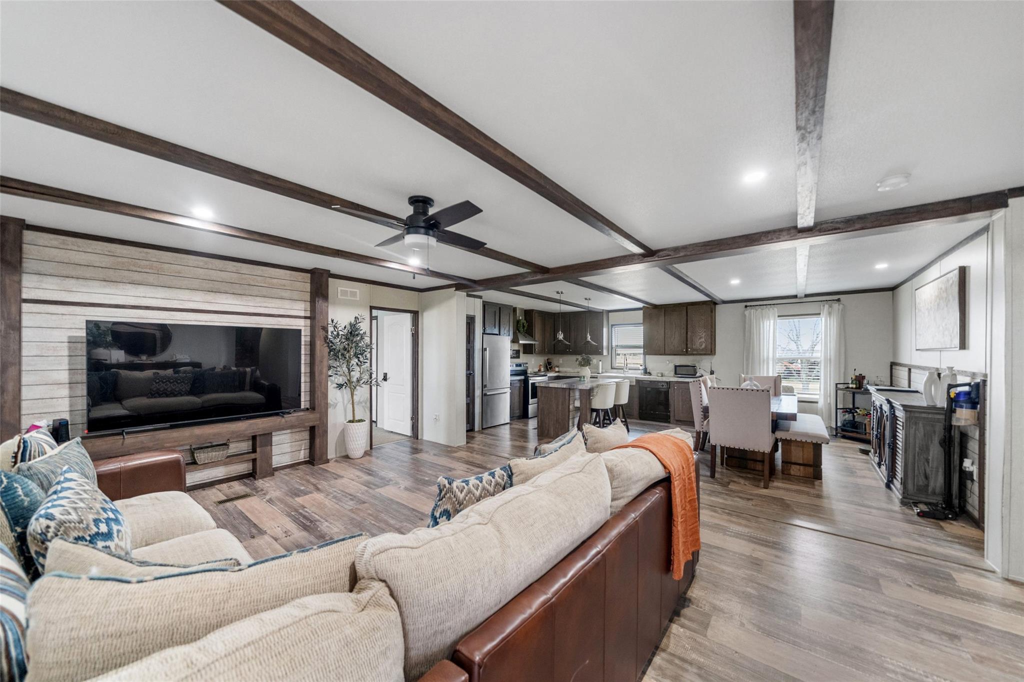 1722 County Road 248