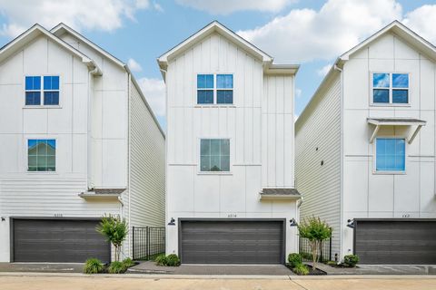 Photo of 6314 Chelsea Falls Lane, Houston, TX 77008 (MLS # 72520879)