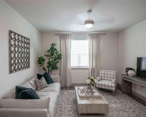 Photo of 13958 Cottingham Road #7107, Houston, TX 77048 (MLS # 76829906)