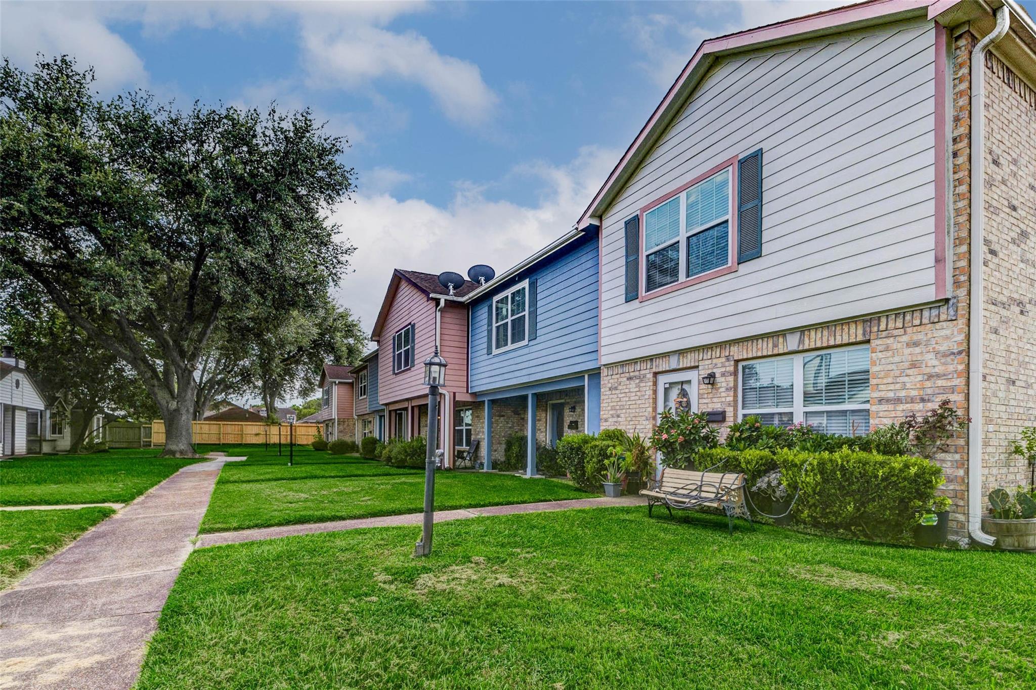 1702 Doyle Court 2