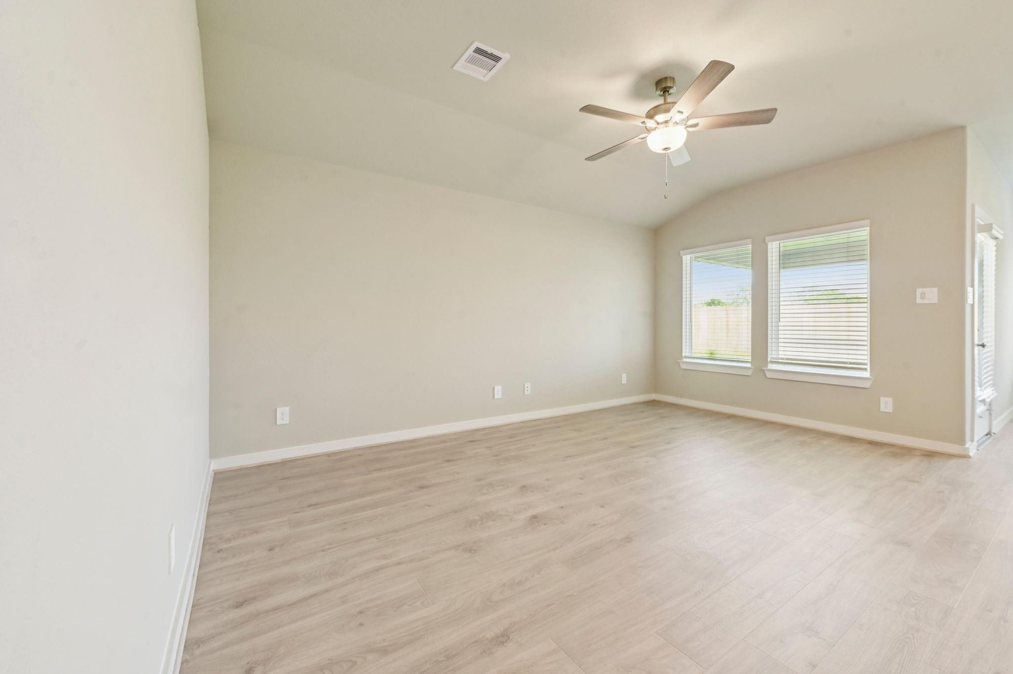 2502 Yuma Hills Circle