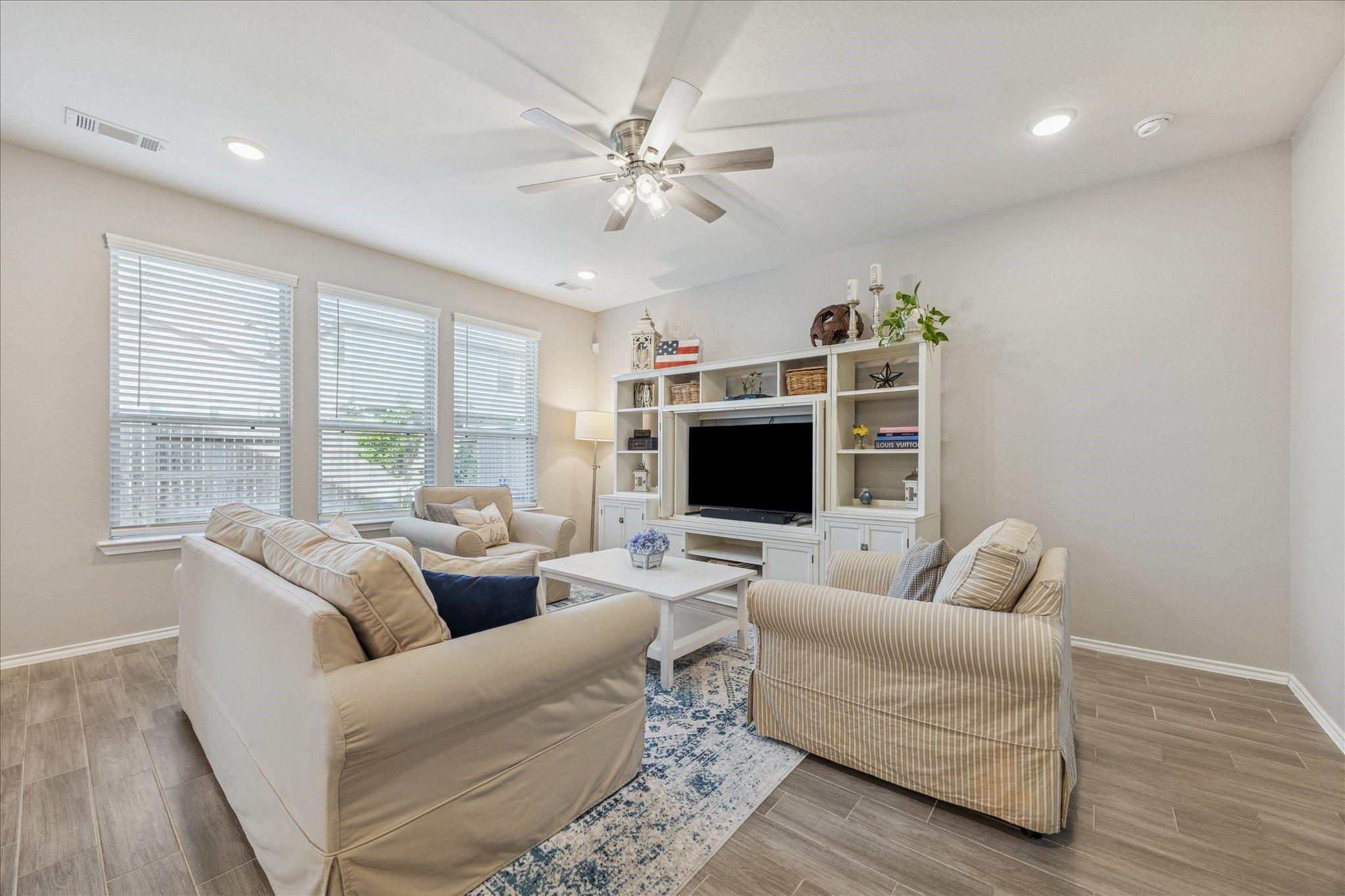 4032 Delta Rose Street