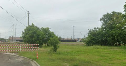 Photo of 1218 Carnegie Street, Baytown, TX 77520 (MLS # 29058403)