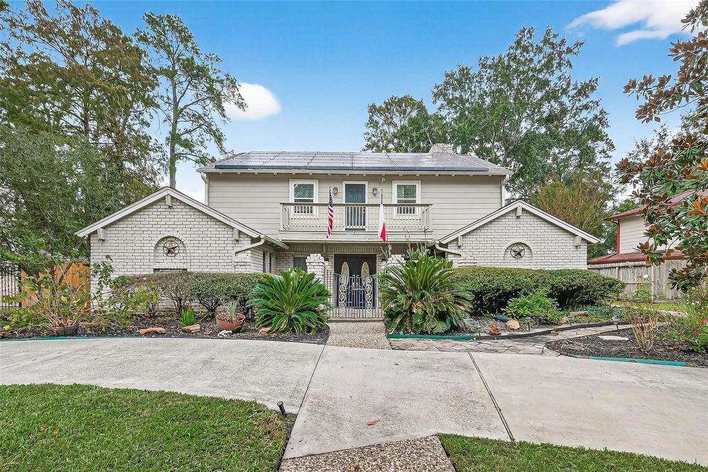 Photo of 5711 Bermuda Dunes Dr Dr, Houston, TX 77069 (MLS # 16785386)