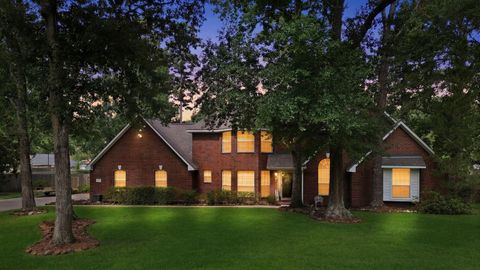 Photo of 615 Fairbanks Drive, Magnolia, TX 77354 (MLS # 62157347)