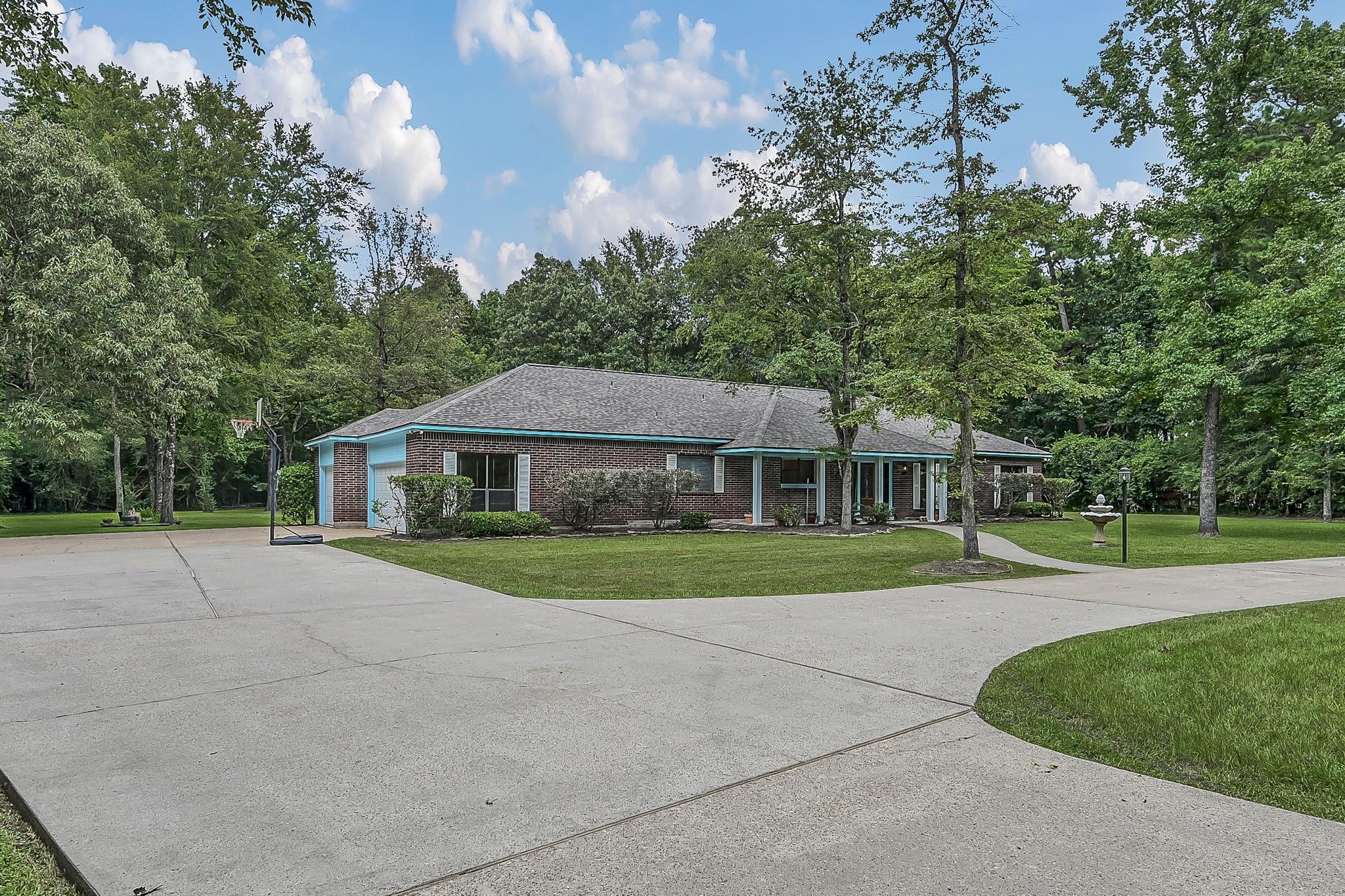 9610 Sendera Drive