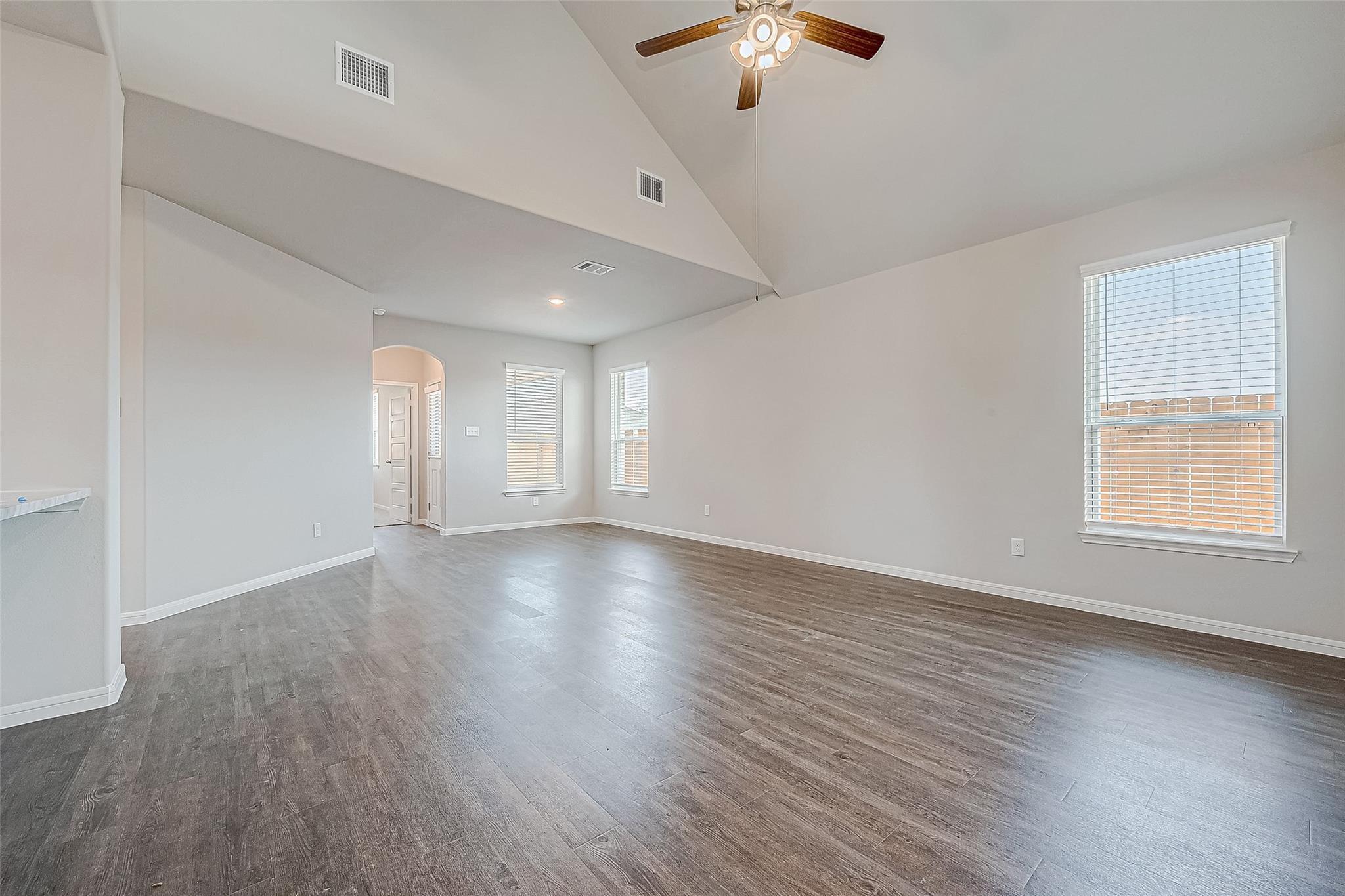 27278 Axis Deer Trail