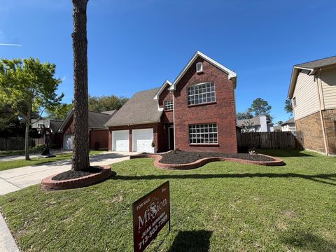 Photo of 14610 Cobre Valley Drive, Houston, TX 77062 (MLS # 72361518)