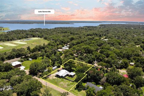 Photo of 712 Birch Hollow Drive, Somerville, TX 77879 (MLS # 15751448)