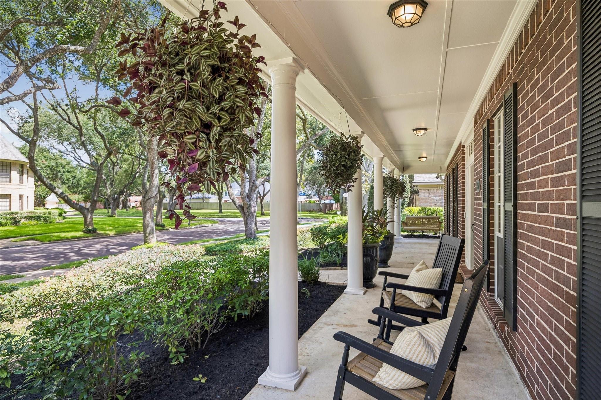 30 Saint Simons Court