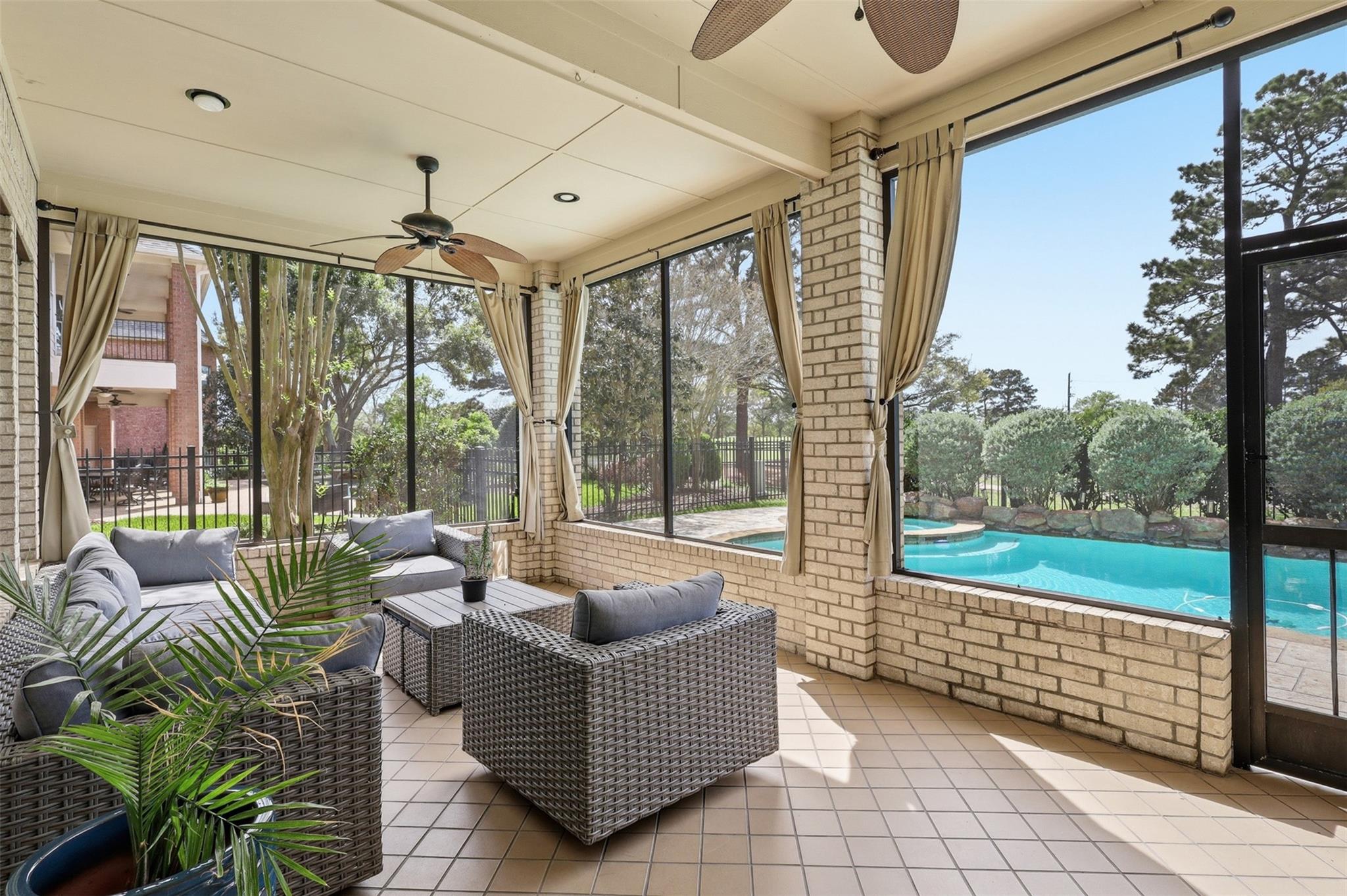 2118 Wild Dunes Cir