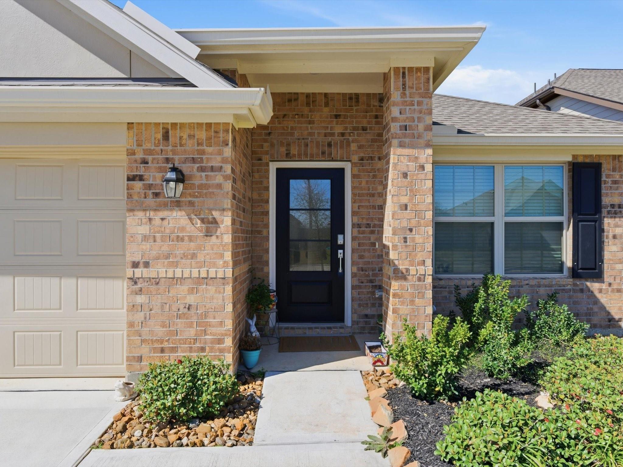 7327 Bartoncliff Drive