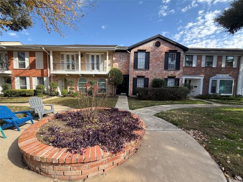Photo of 14309 Misty Meadow Lane, Houston, TX 77079 (MLS # 7584793)