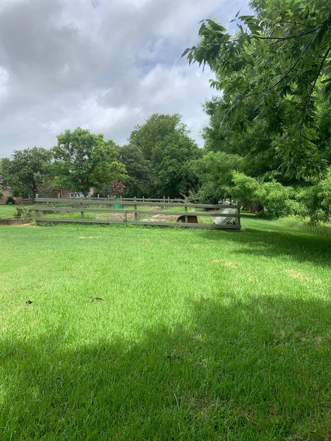 Photo of 31318 Lower Oxbow Trace, Fulshear, TX 77441 (MLS # 39874954)