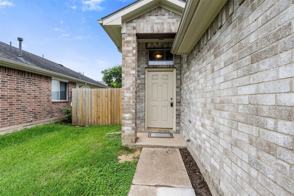 Photo of 6803 Highwind Bend Lane, Katy, TX 77449 (MLS # 3824103)