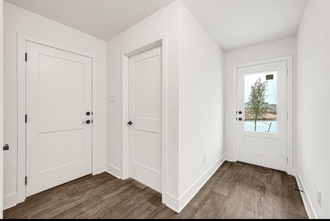 4321 W Bayou Maison