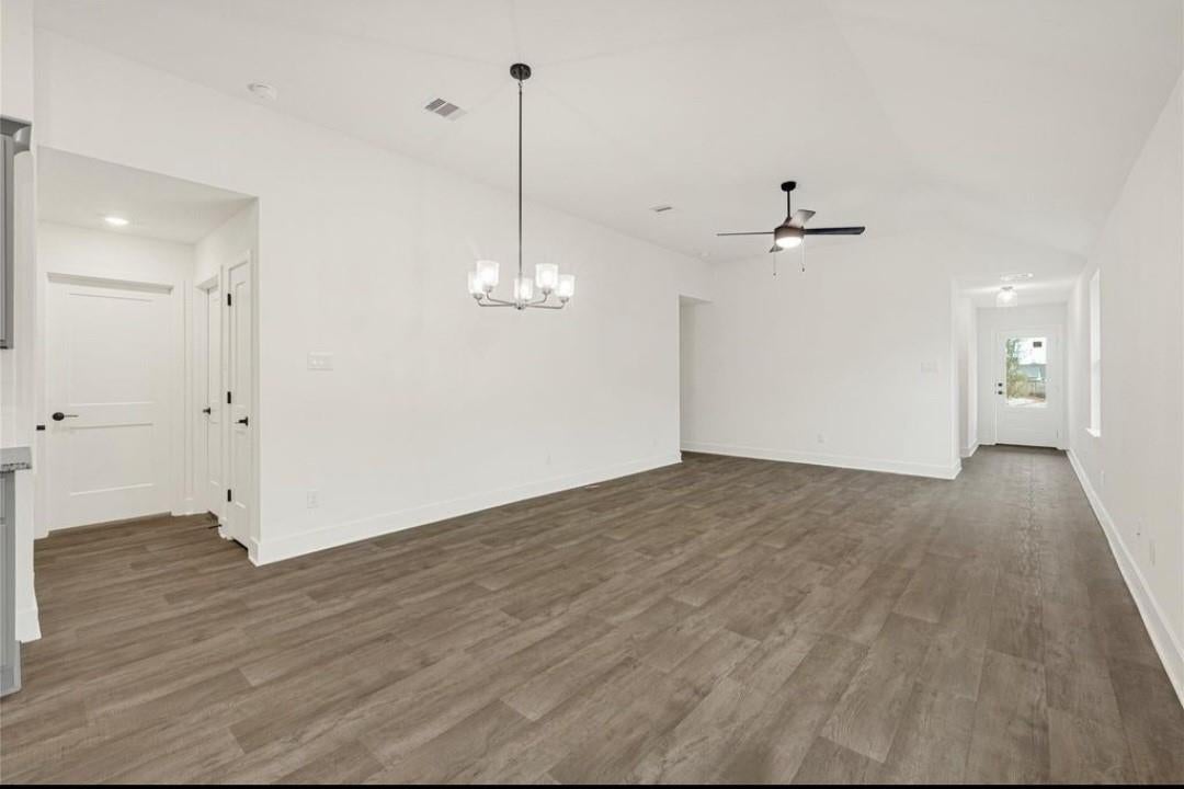 4321 W Bayou Maison