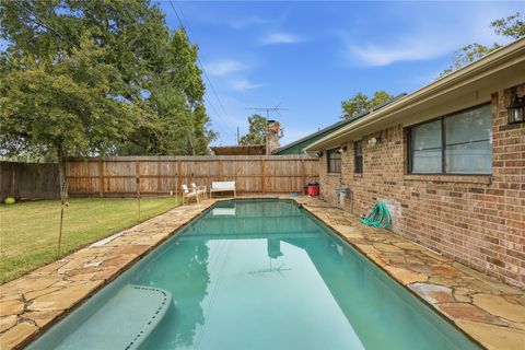 Tiny photo for 1414 Park Meadow Dr, Katy, TX 77450 (MLS # 8515084)