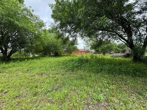 Photo of 211 Rice Avenue, Arcola, TX 77583 (MLS # 25720574) Photo of 211 Rice Avenue, Arcola, TX 77583 (MLS # 25720574)
