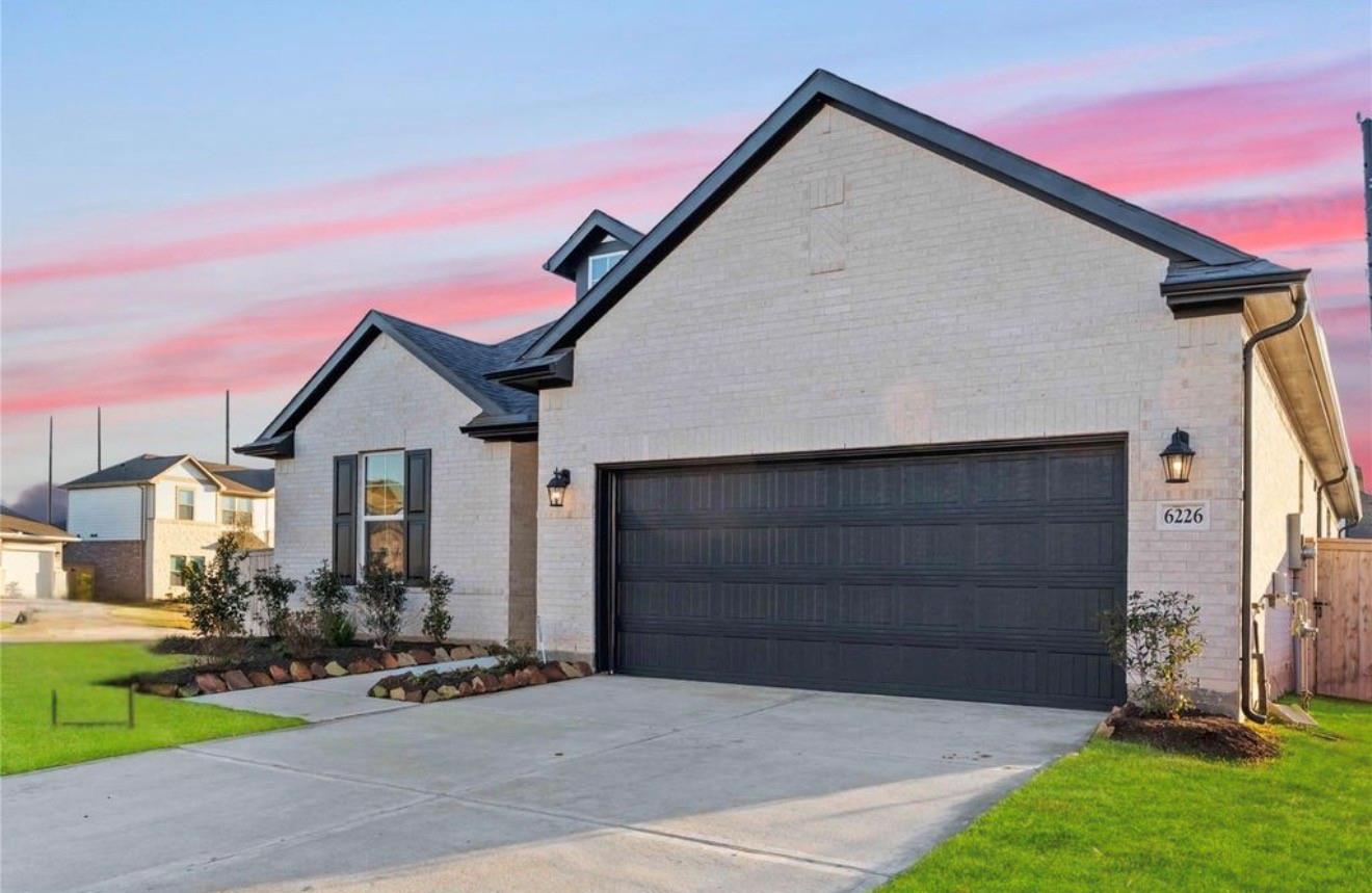6226 Lost Ridge Lane