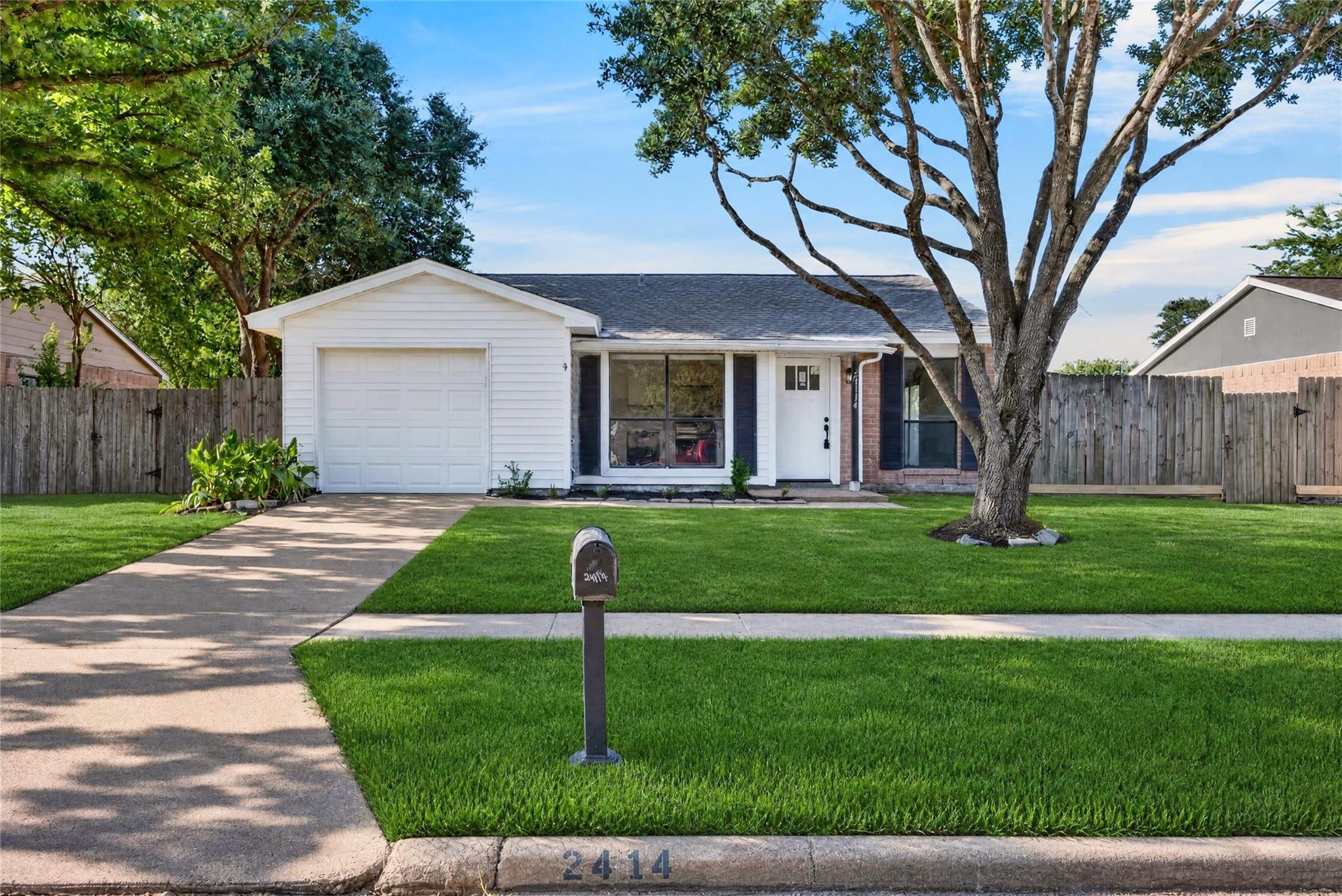 24114 Four Sixes Lane