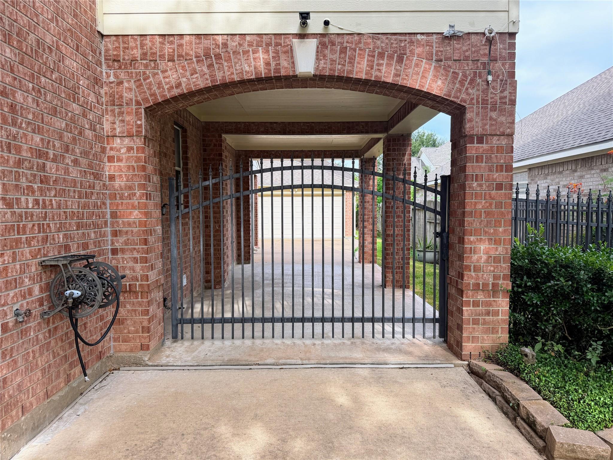 2819 Town Gate Court