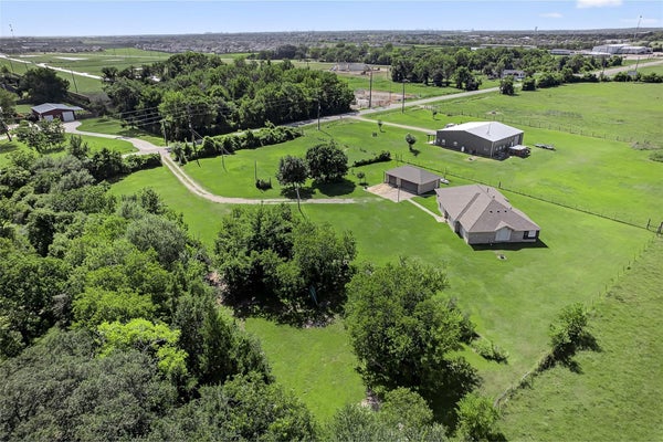 329 GOU HOLE RD, COVE, TX 77523 - Image 2438b7dd8def6a02de76ef6fb9e81486/2995002892