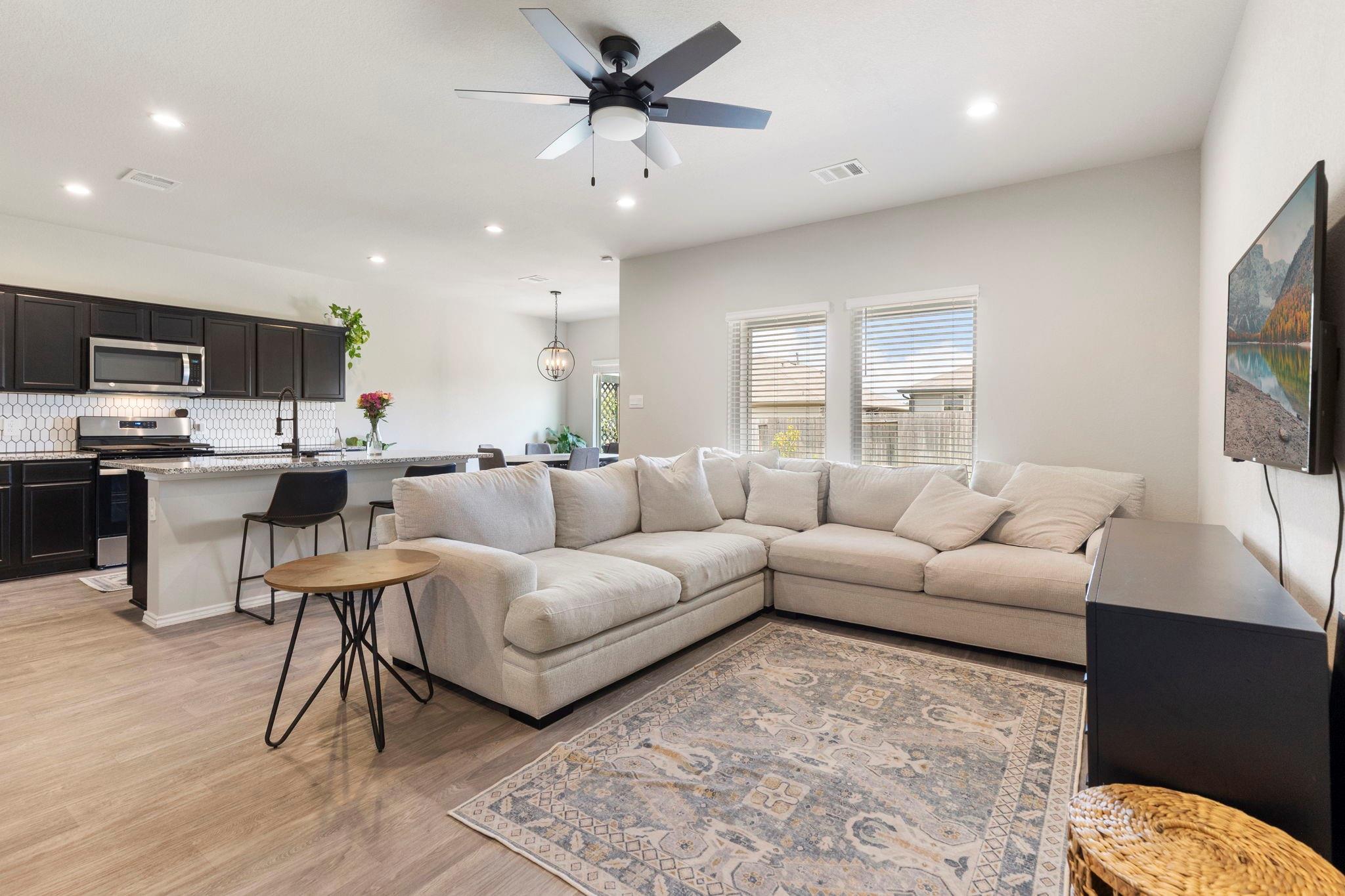 15042 Eastern Wood Road