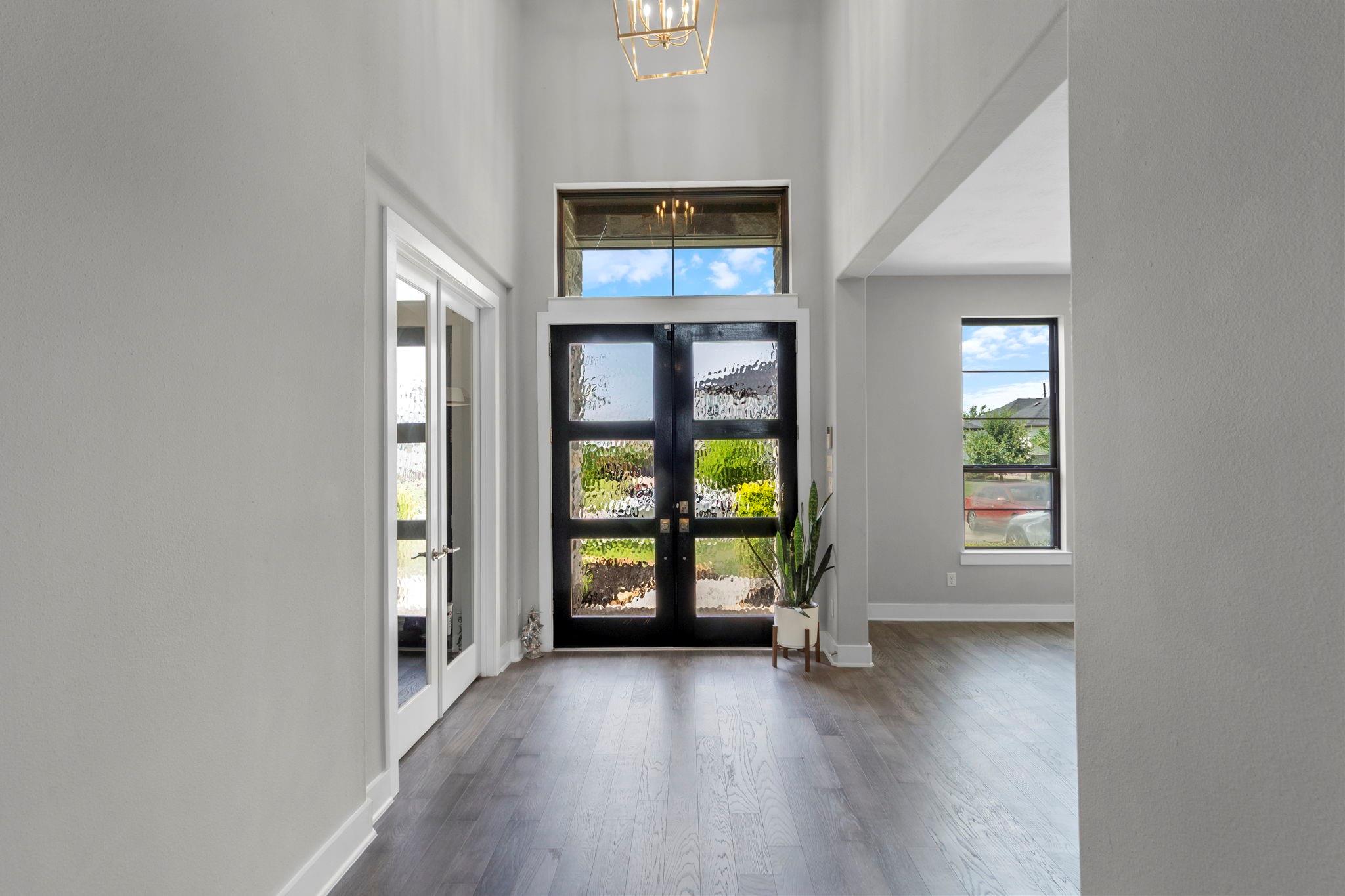 140 Lakehouse Landing Drive