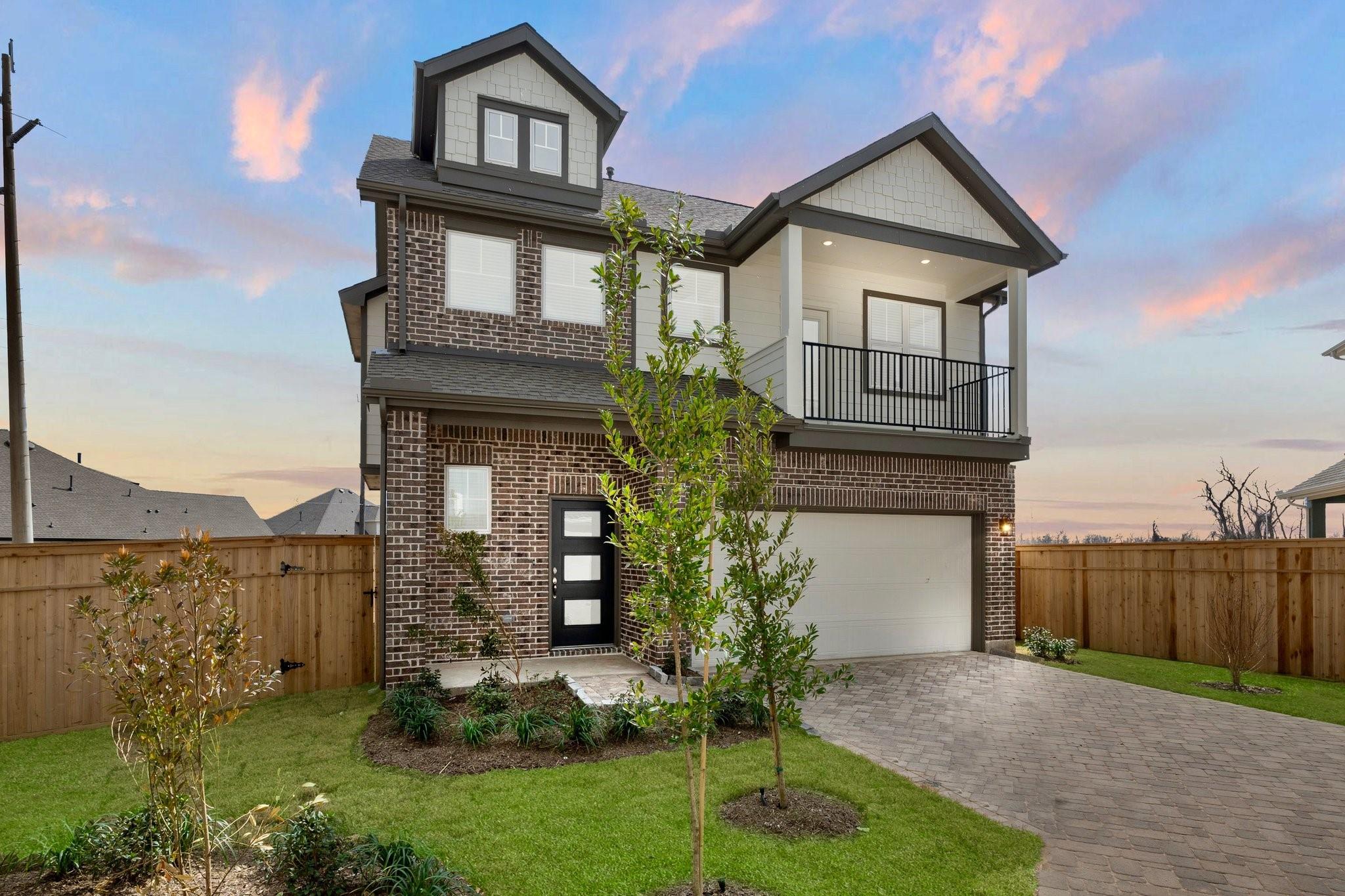 1215 Shaded Rock Drive