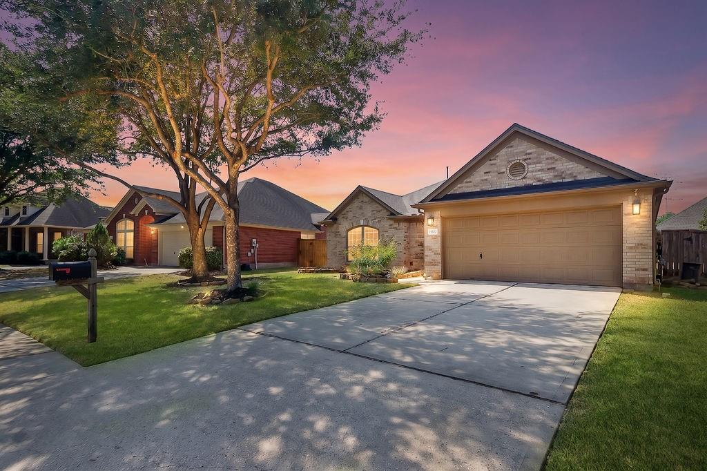 14903 Meridian Park Lane
