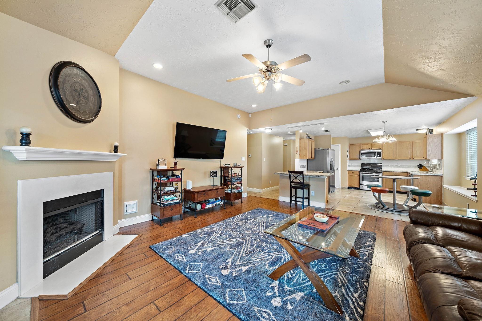 18223 Lundar Lane