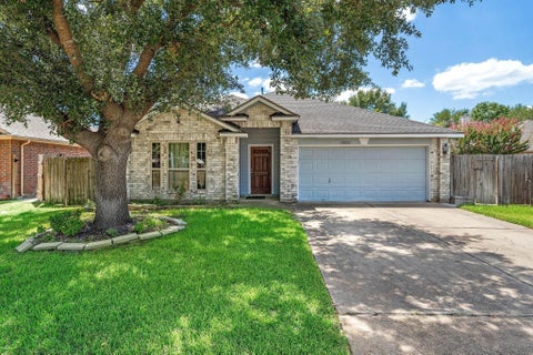 Photo of 18223 Lundar Lane, Tomball, TX 77377 (MLS # 31401686)