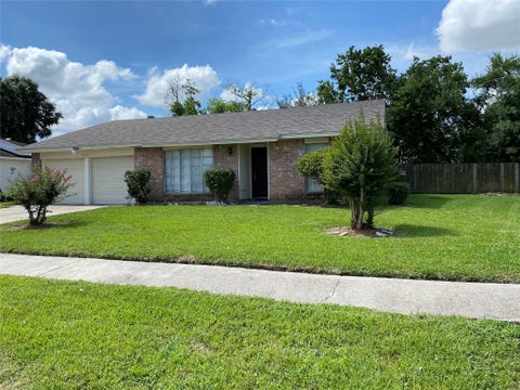 Homes For Rent - 7547 Winkle Wood Lane<br/> Houston, TX 77086