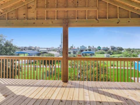 Tiny photo for 151 Bud Drive, Crystal Beach, TX 77650 (MLS # 10275966)